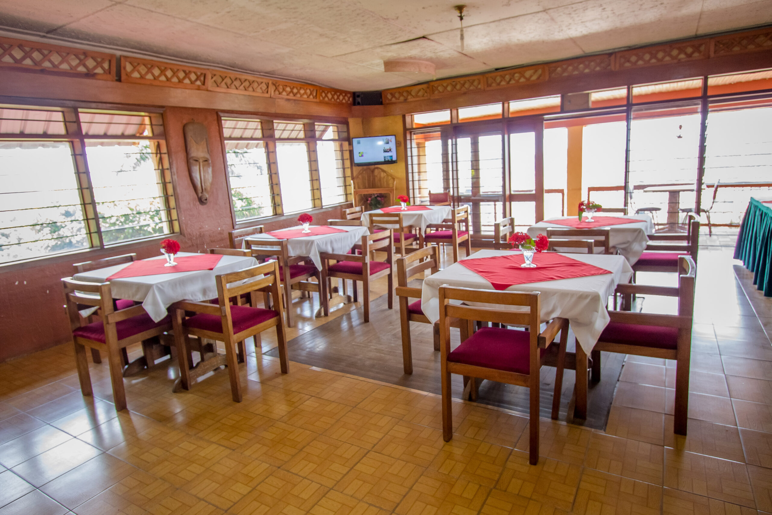 Restaurant Photo Hotel Diplomate Kampala Central Region