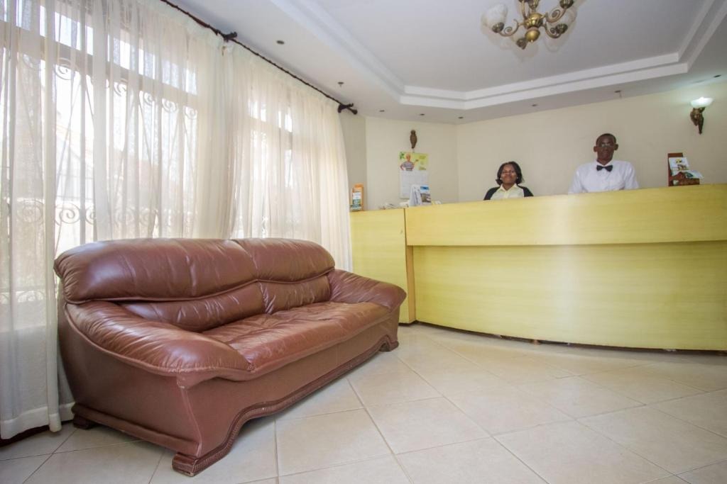 Front Desk Photo Tiptone Hotel Kampala Central Region
