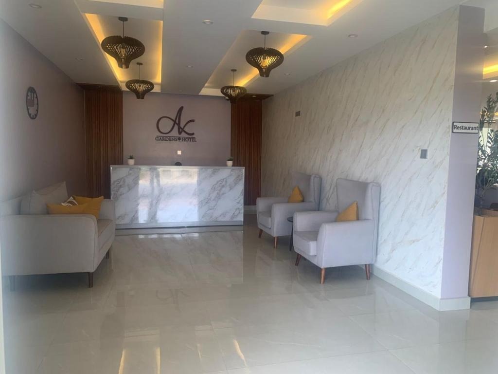 Reception Photo AK Gardens Hotel Ibanda, Mbarara Western Region 1