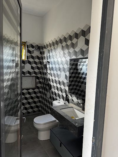 Bathroom Photo Bicks Boutique Hotel Hoima Western Region