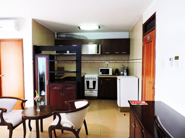 Restaurant Photo Mosa Courts Suites Apartment Kampala Central Region