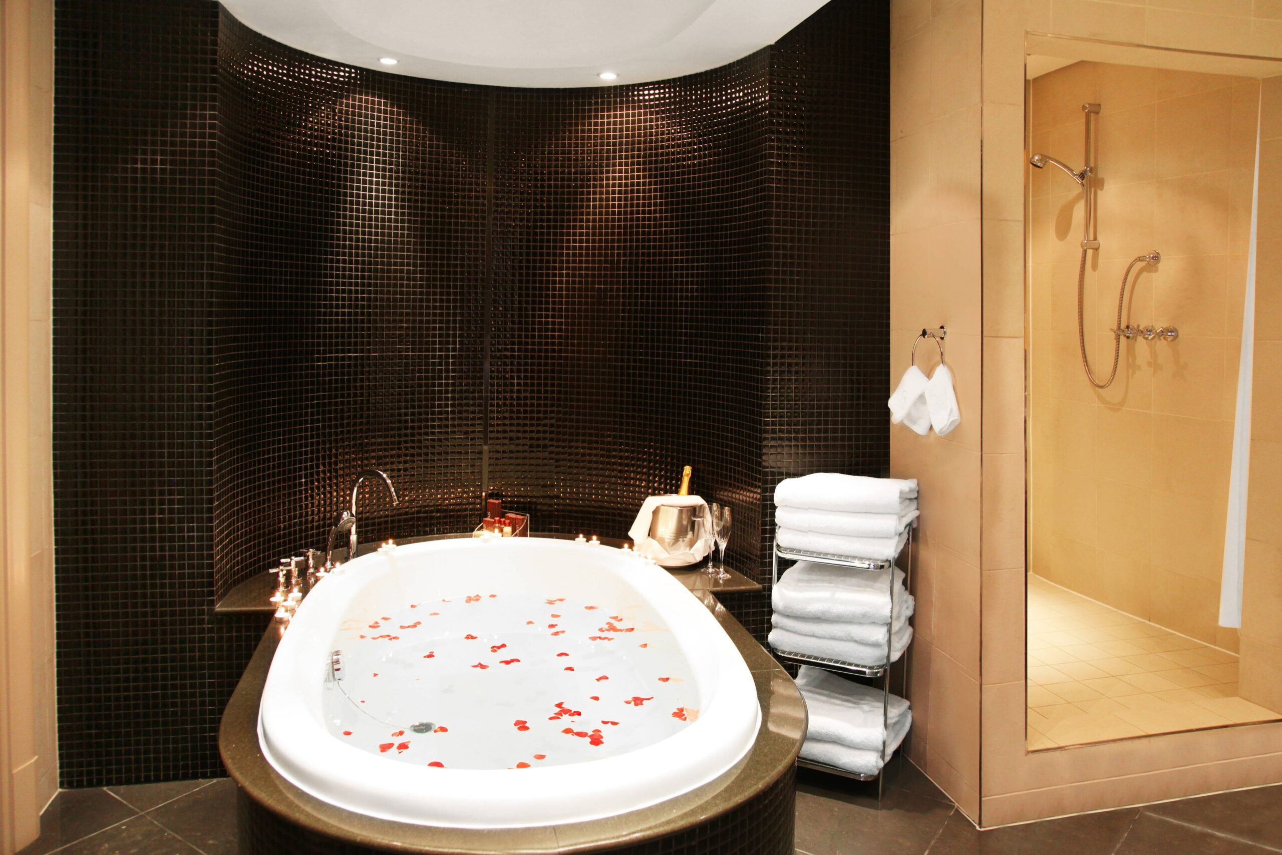 Spa Photo Sheraton Kampala Hotel Uganda Central Region