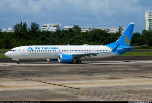Air Tanzania’s modern Boeing 737 MAX 9 (5H-TCP) on the tarmac, proudly displaying the airline’s iconic giraffe and ‘The Wings of Kilimanjaro’ livery