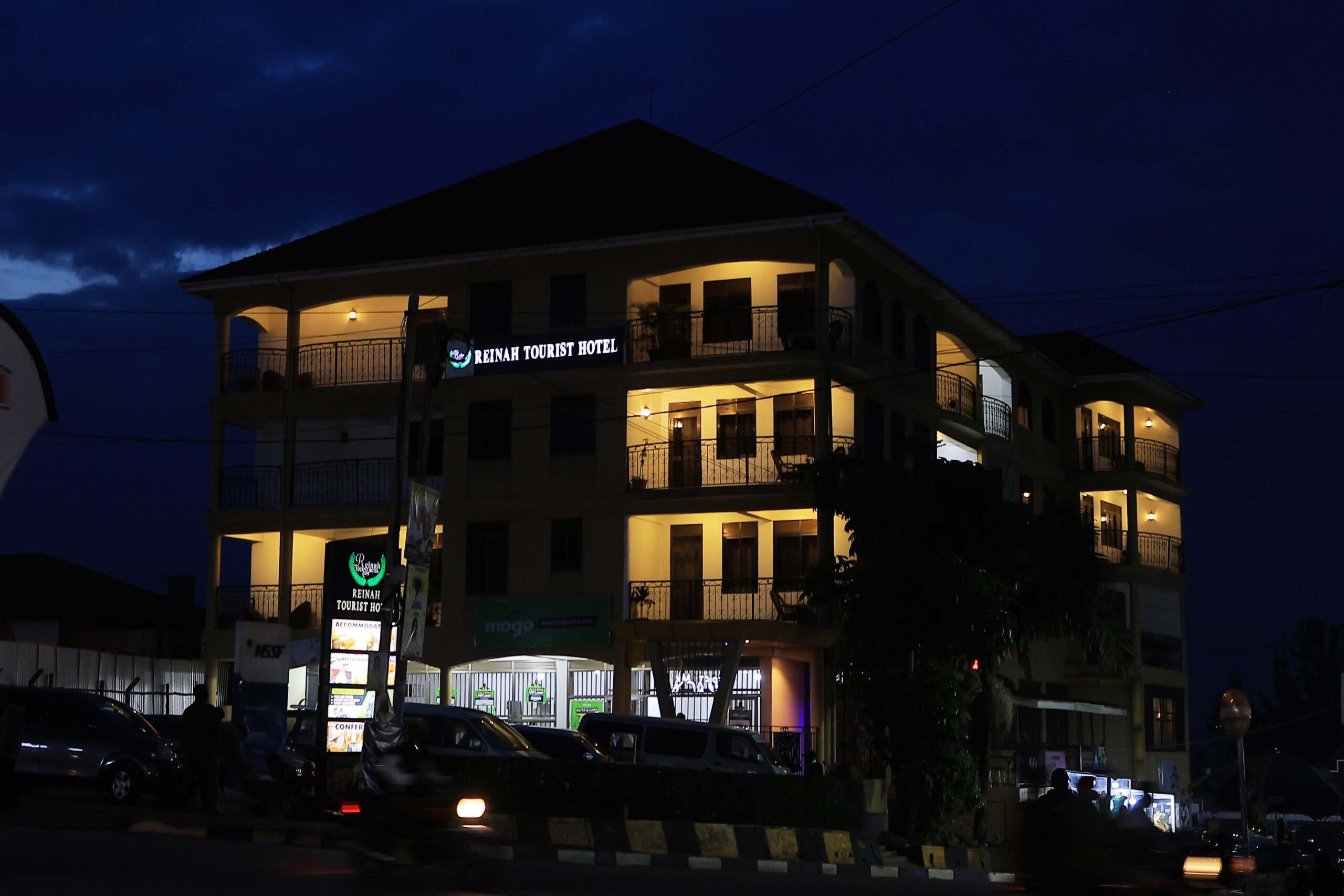 Property Exterior Photo Reinah Tourist Hotel Fort Portal Uganda Western Region