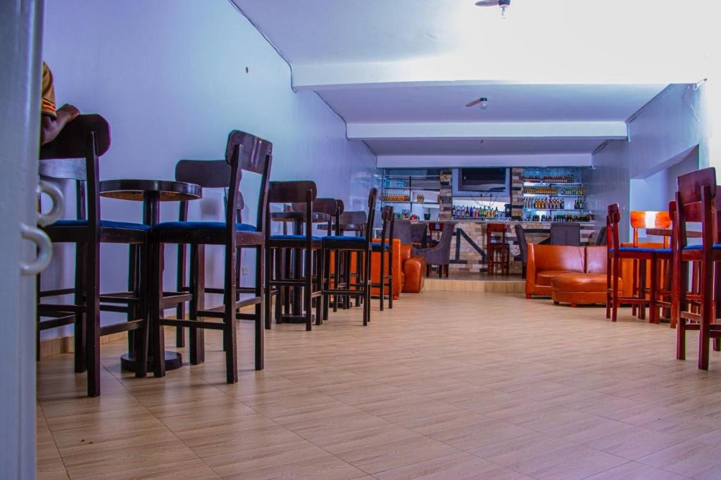 Restaurant Photo Noaz Hotel Kampala Uganda Central Region