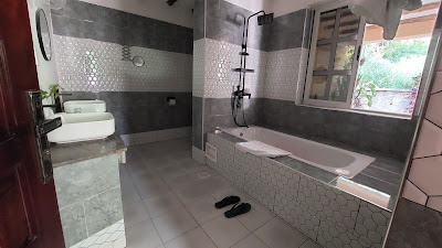 Bathroom Photo Arra Fishing Lodge Adjumani, Northern Region, Uganda