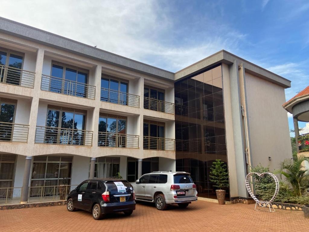 Property Exterior Photo Spark Africa Hotel Jinja Eastern Region