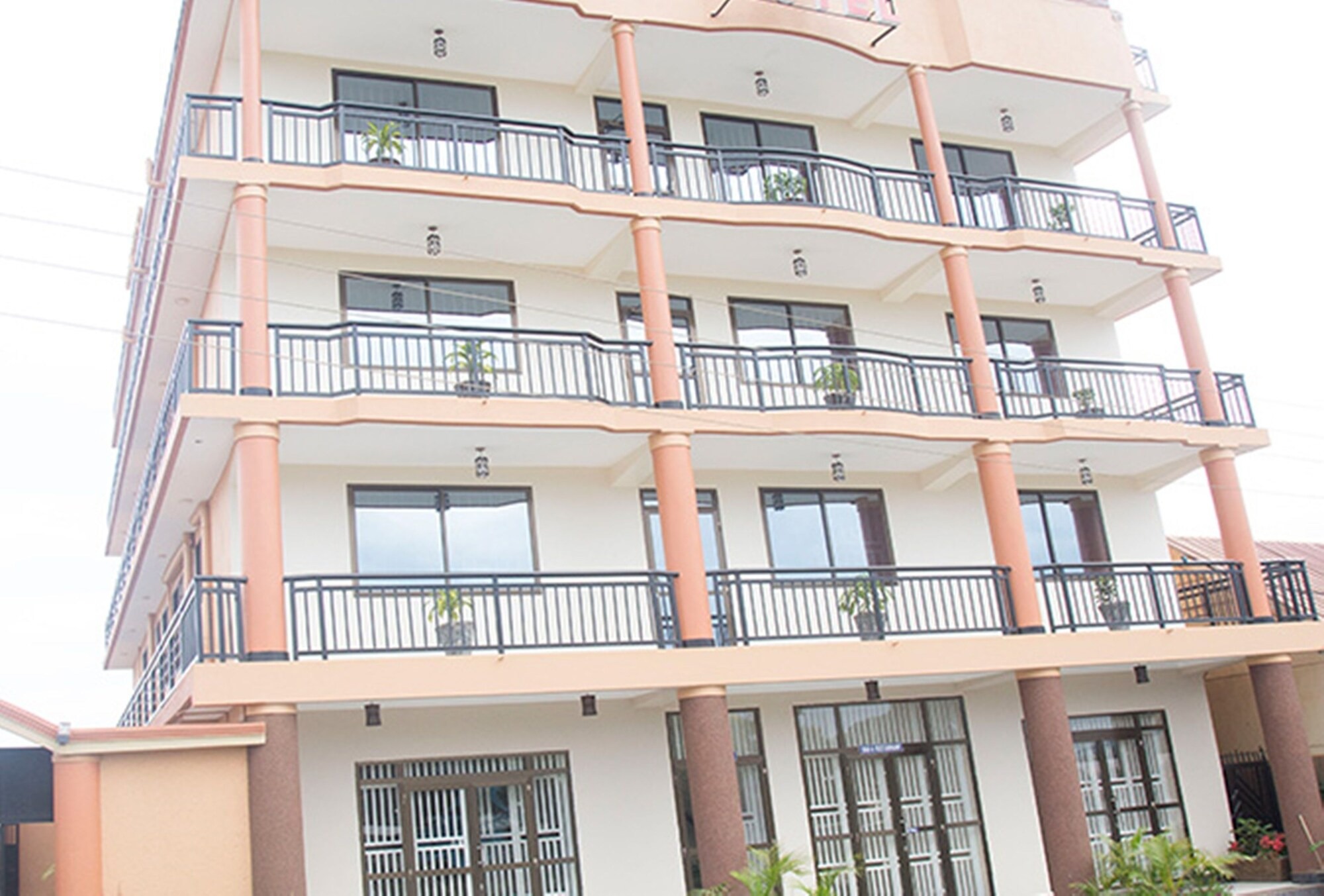 Property Exterior Photo RK Hotel Mutukula Uganda Central Region 1