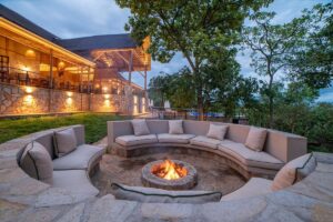 Magical evenings by the fire pit at Pabidi Lodge, the perfect spot to unwind after a day of chimpanzee tracking in Budongo Forest