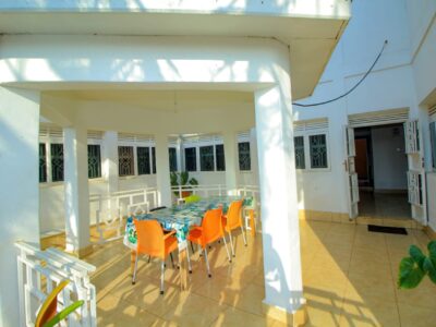 Property Exterior Photo Ambassador Bridge Motel Jinja Central Region